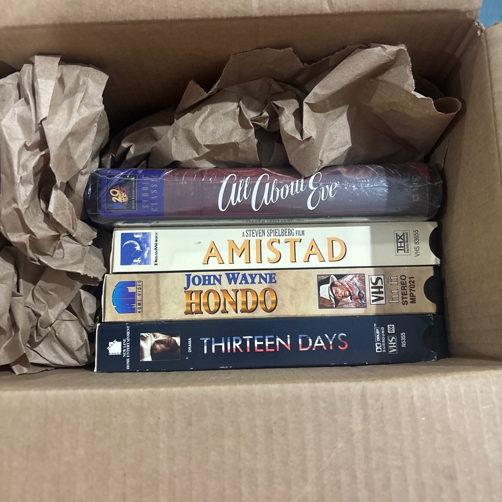 Lot Of 22 VHS Cassette Tapes Various Genres: All About Eve, Amistad, Hondo, Etc.